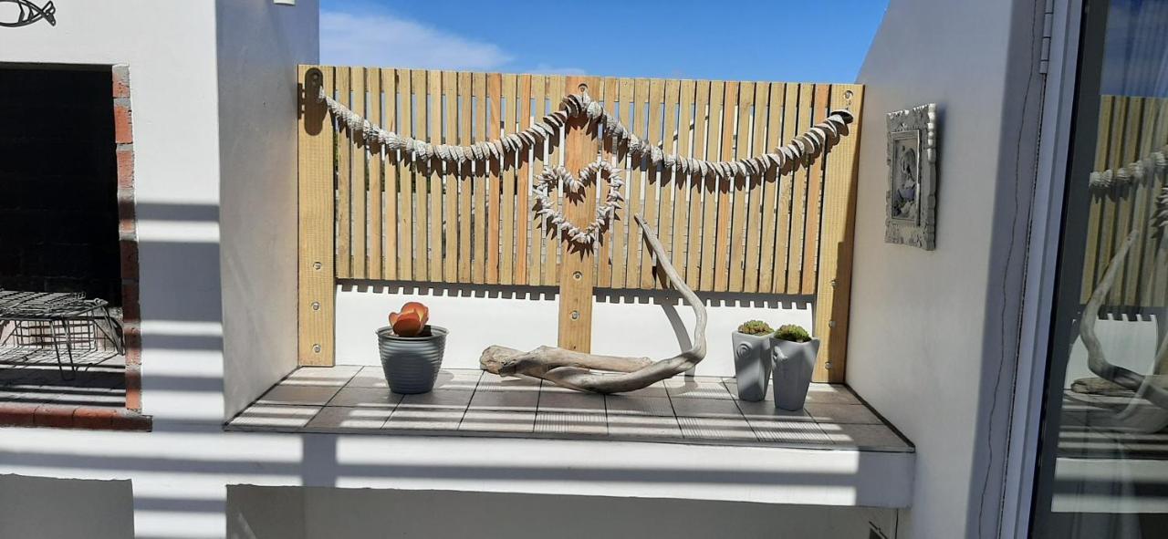 Milk Thistle Loft & Studio Apartments Paternoster Exterior foto