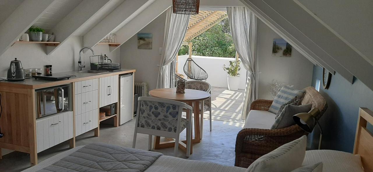 Milk Thistle Loft & Studio Apartments Paternoster Exterior foto